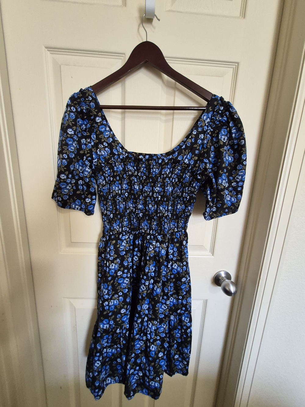 Size M Tall GAP Black Midi Dress with Blue Floral Print